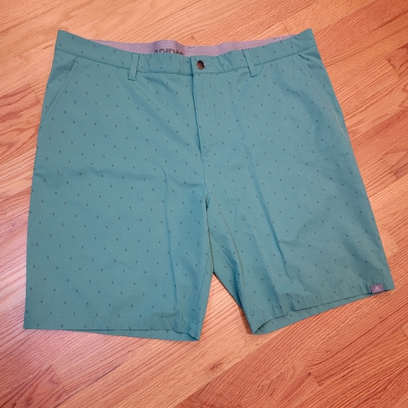 Adidas Ultimate365 Pine Cone Golf Shorts‎ Men's Size 40 - Picture 1 of 8